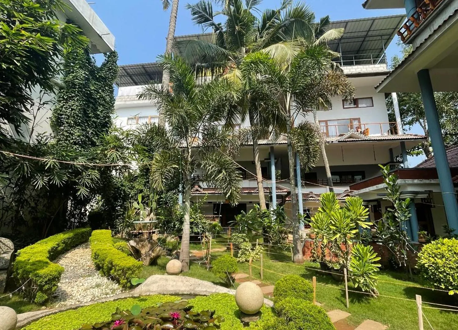 South Cliff Beach Resort Varkala